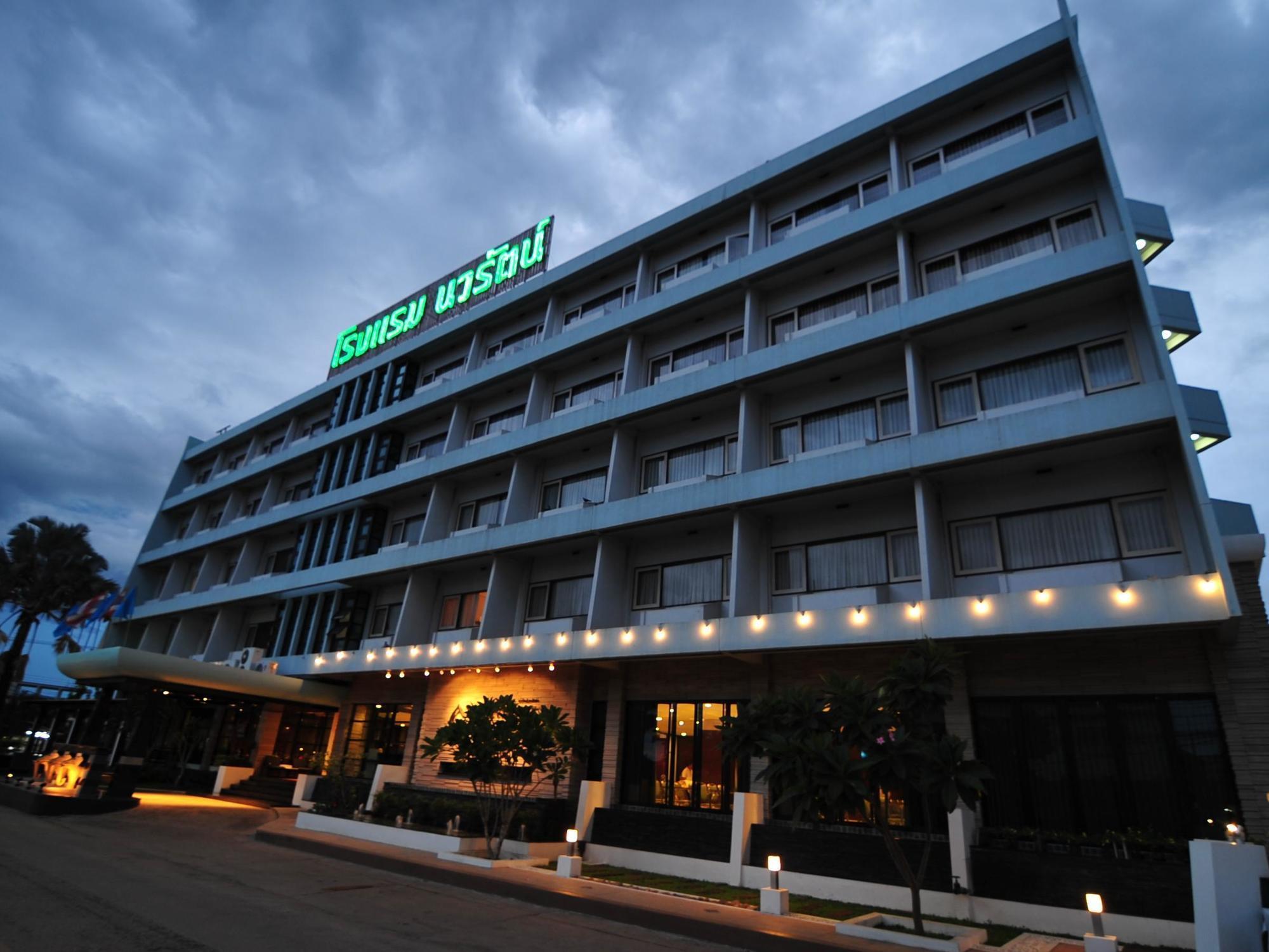 Navarat Heritage Hotel Kamphaeng Phet Ngoại thất bức ảnh