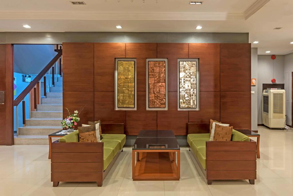 Navarat Heritage Hotel Kamphaeng Phet Ngoại thất bức ảnh