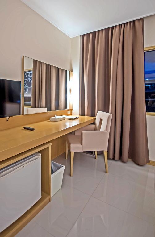 Navarat Heritage Hotel Kamphaeng Phet Ngoại thất bức ảnh