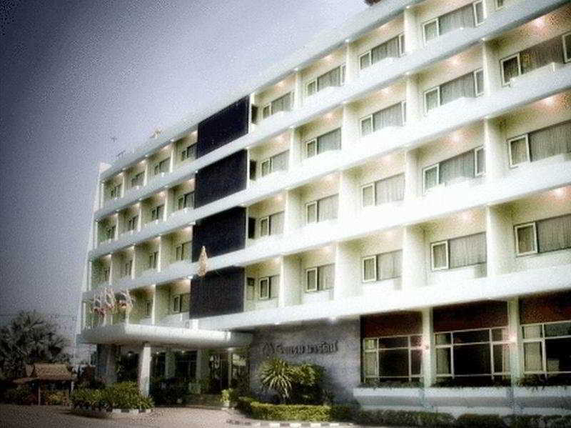 Navarat Heritage Hotel Kamphaeng Phet Ngoại thất bức ảnh